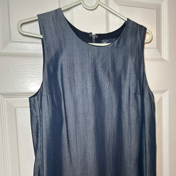 3/$20 GAP mini dress, denim-like fabric, size medium - Picture 8 of 10